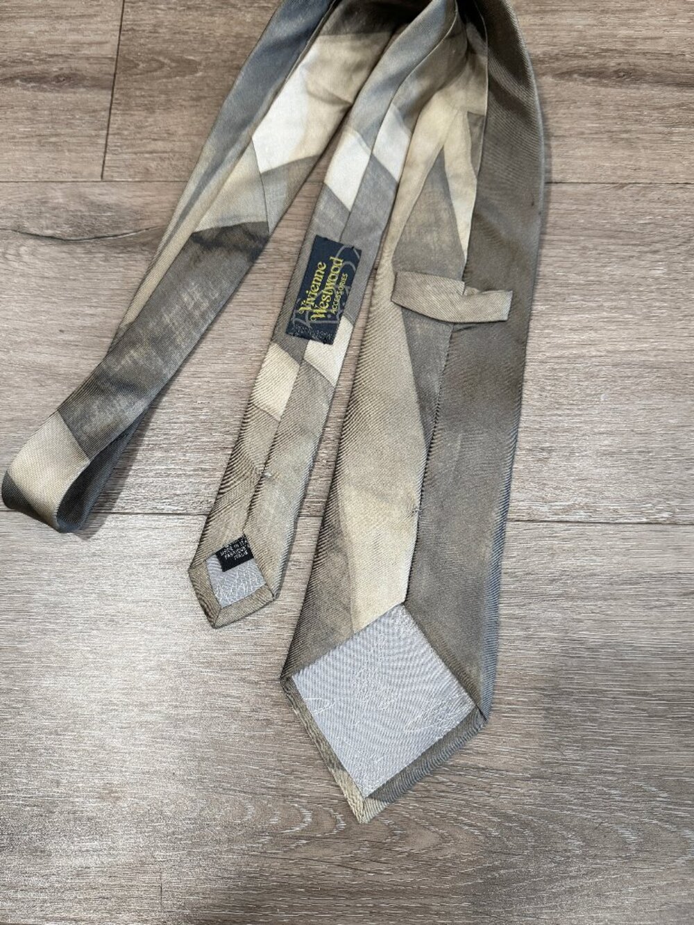 Vivienne Westwood Archive Distressed Union Jack Silk Tie, Grey Silver Italy - Picture 3 of 7